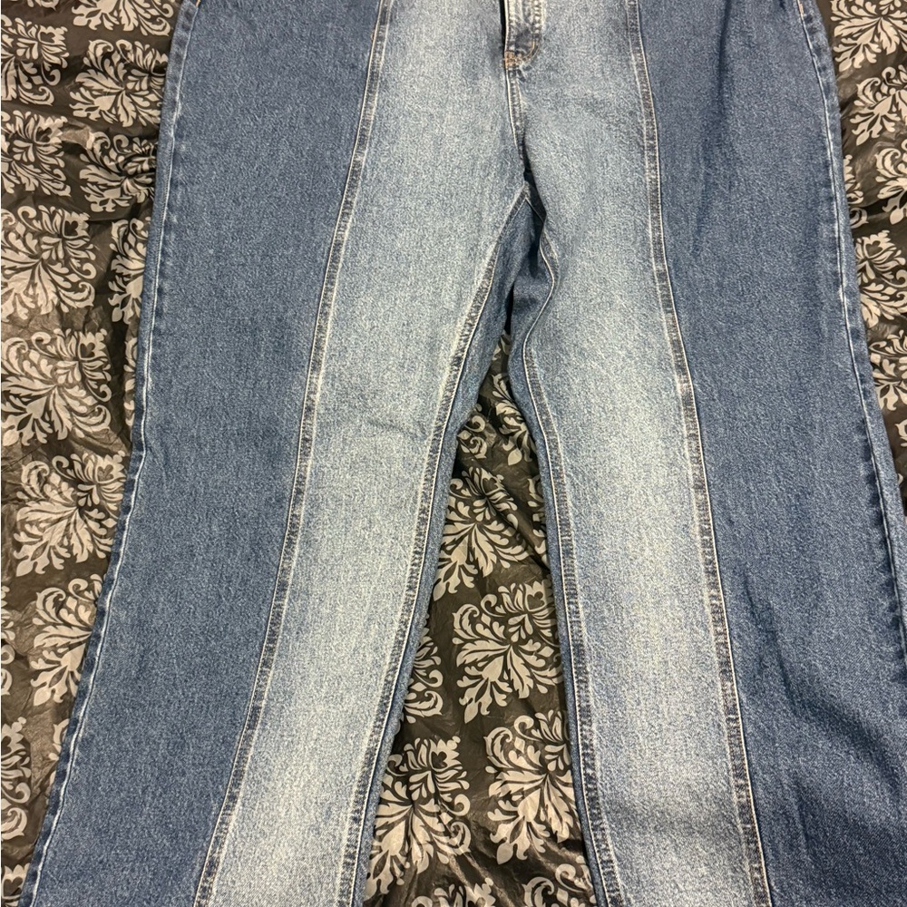 On 34th NWT high rise straight leg jeans women’s Plus Size 22W Medium Wash Denim